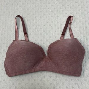 R Line Wireless Bra (36C)